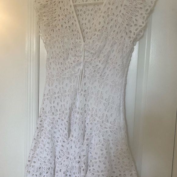Gianni Bini White Dress Size 6 - Picture 2 of 4